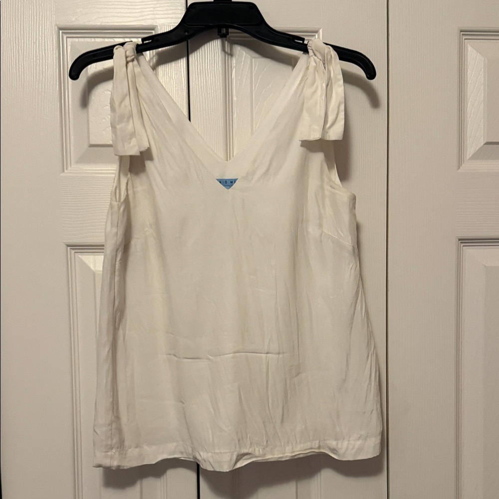 ANTONIO MELANI White V-Neck Blouse